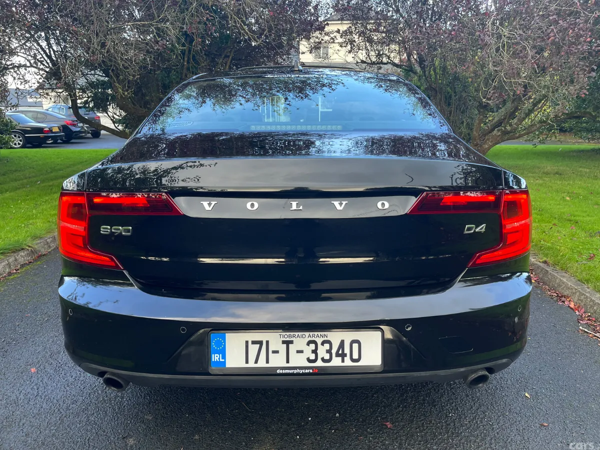 Volvo S90 Saloon, Diesel, 2017, Black