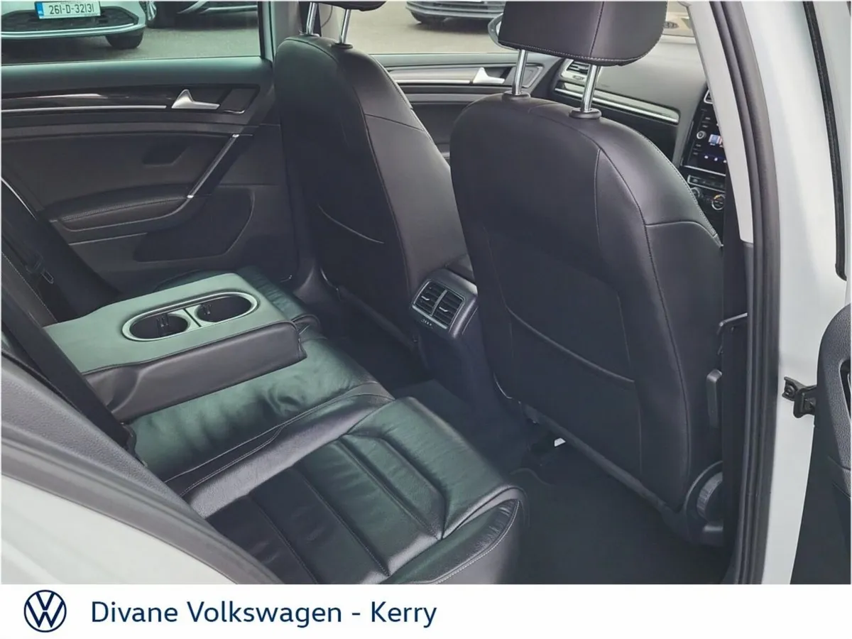 Volkswagen Golf Hatchback, Diesel, 2020, White