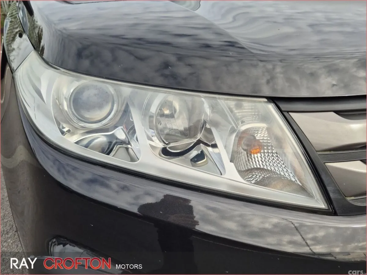 Suzuki Vitara SUV, Petrol, 2017, Black