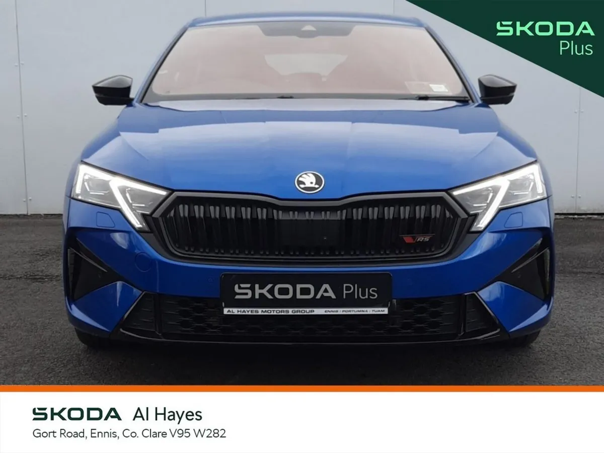 Skoda Octavia Saloon, Petrol, 2025, Blue