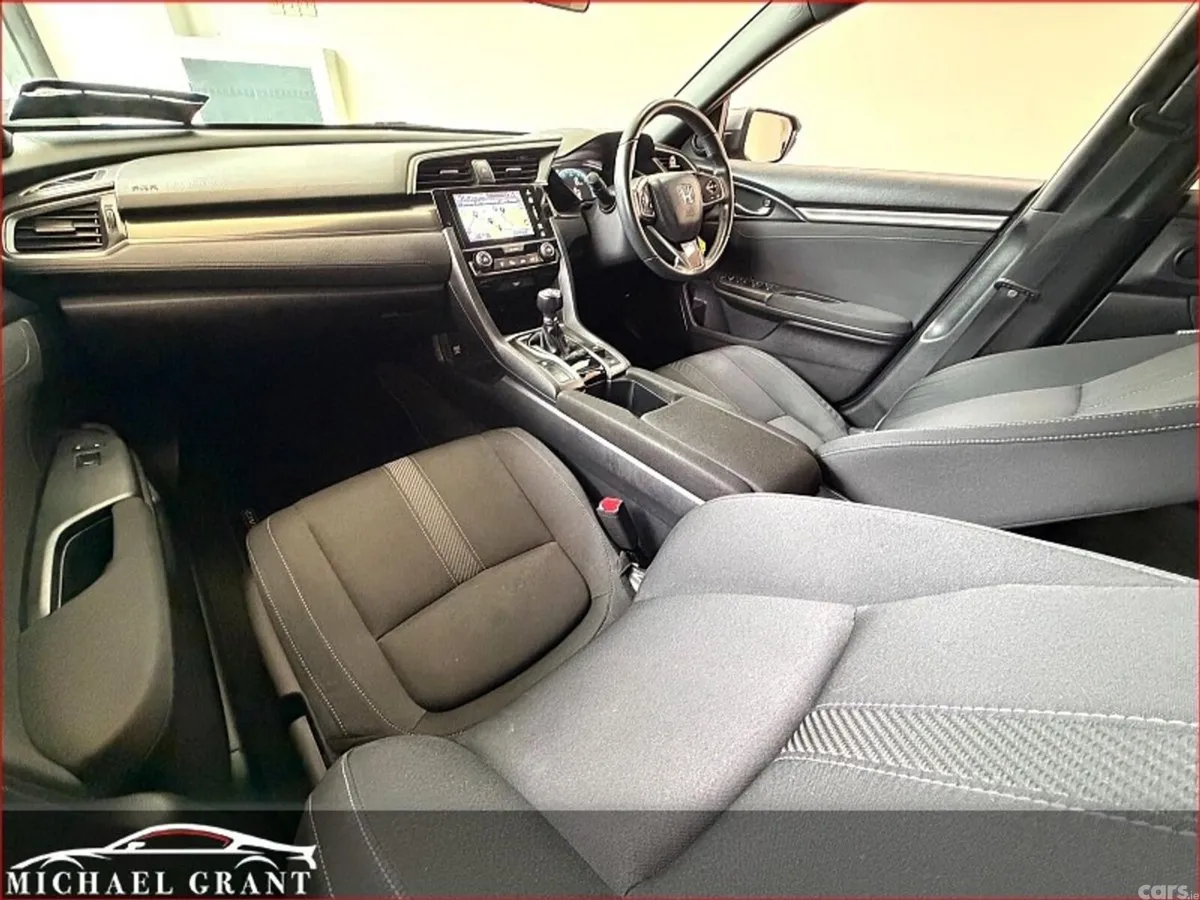Honda Civic Hatchback, Petrol, 2018, Grey