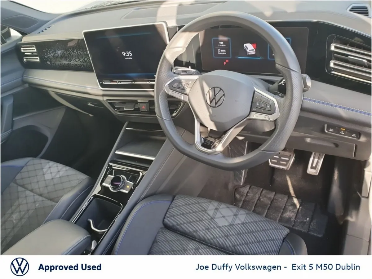 Volkswagen Tiguan SUV, Petrol Plug-in Hybrid, 2025, Black