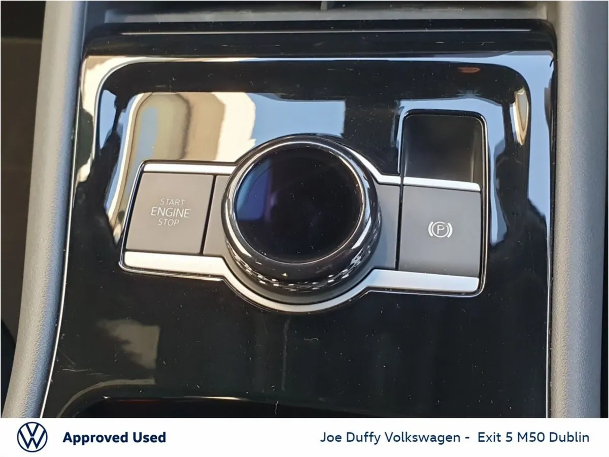 Volkswagen Tiguan SUV, Petrol Plug-in Hybrid, 2025, Black