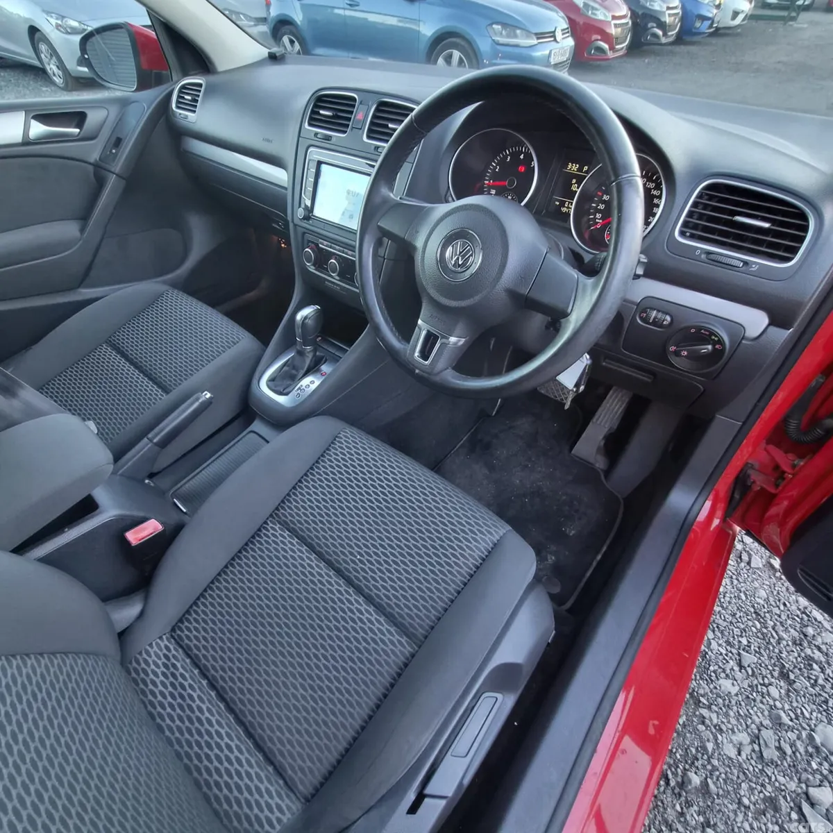 Volkswagen Golf Hatchback, Petrol, 2013, Red