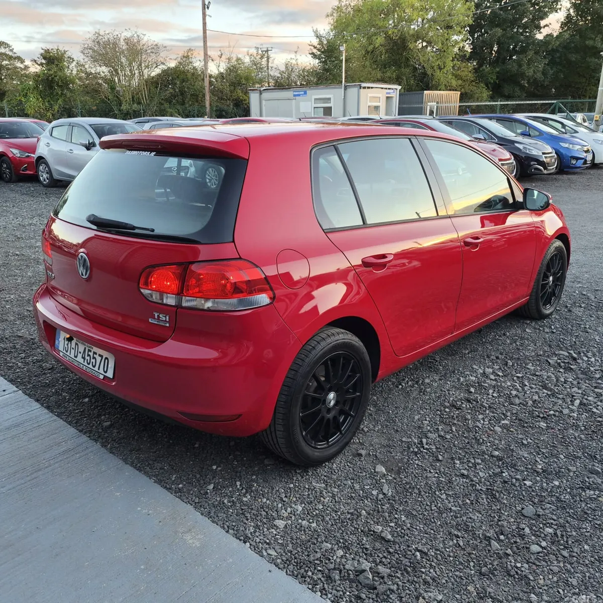 Volkswagen Golf Hatchback, Petrol, 2013, Red