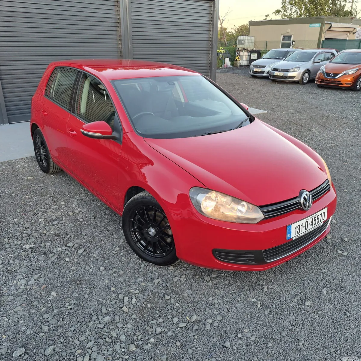 Volkswagen Golf Hatchback, Petrol, 2013, Red
