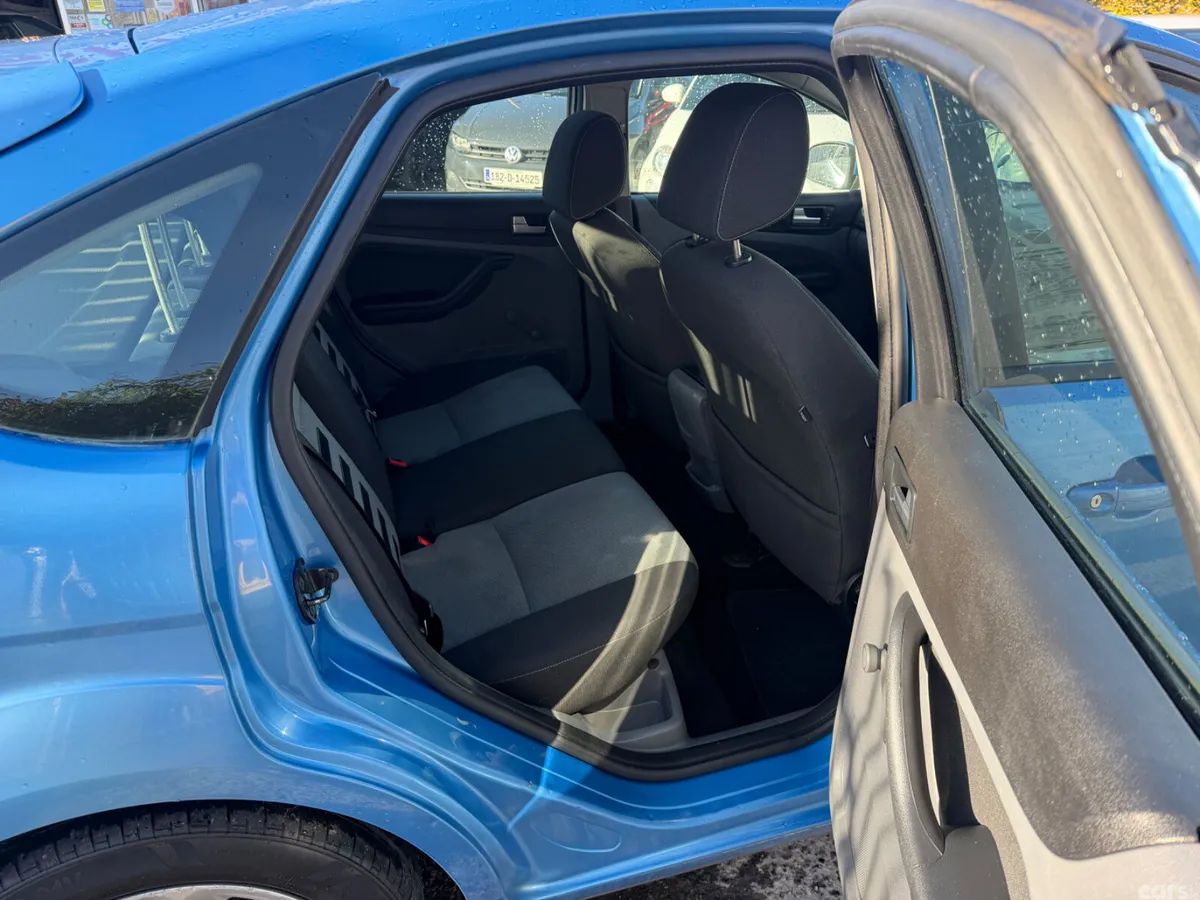 Ford Focus Hatchback, Diesel, 2009, Blue