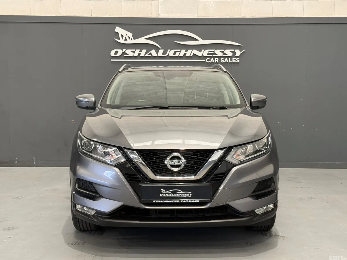 Nissan Qashqai MPV, Petrol, 2019, Grey
