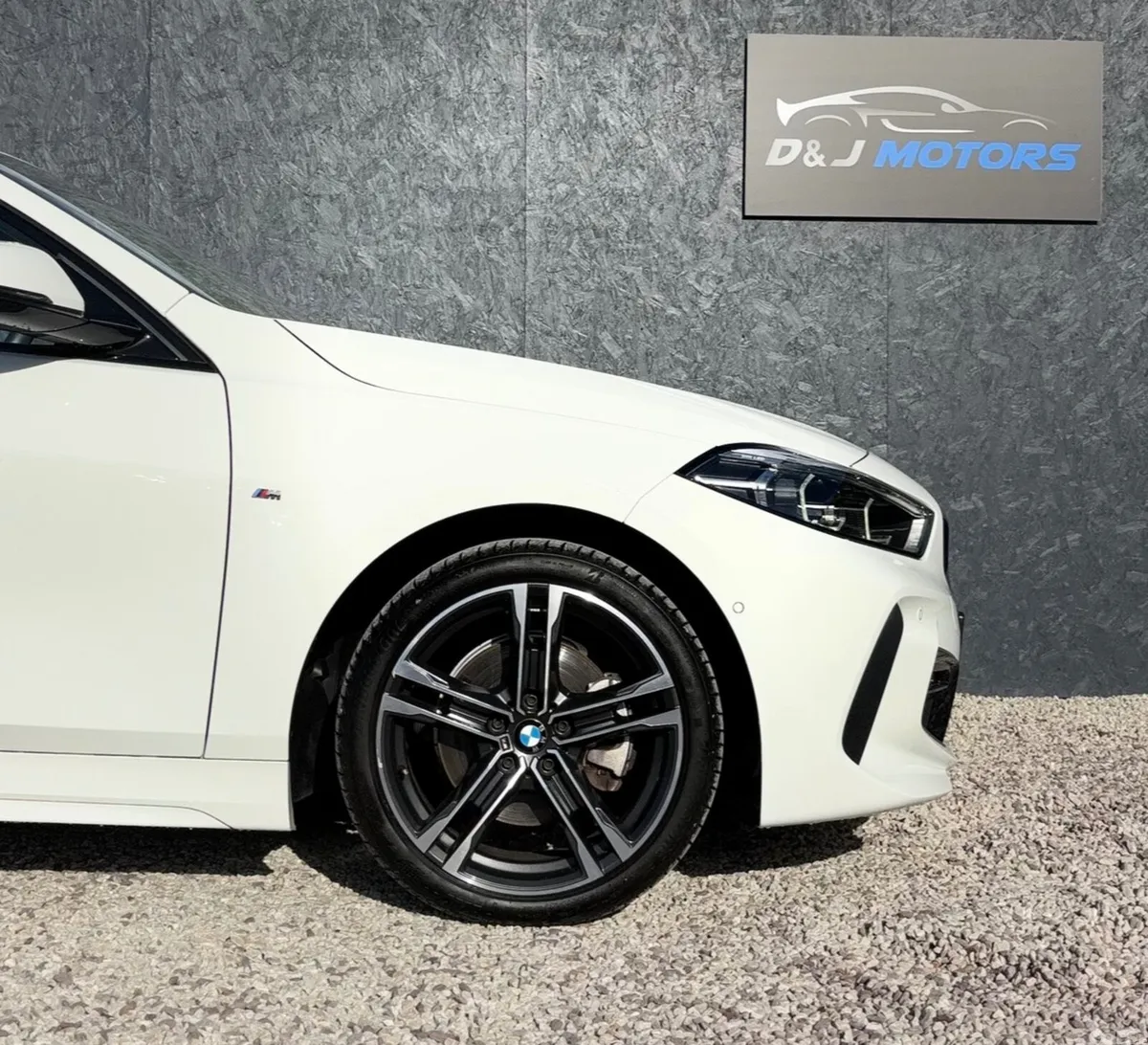 BMW 1-Series Hatchback, Diesel, 2022, White