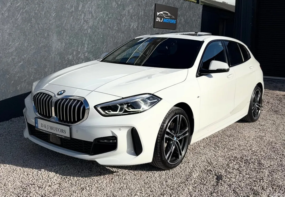 BMW 1-Series Hatchback, Diesel, 2022, White