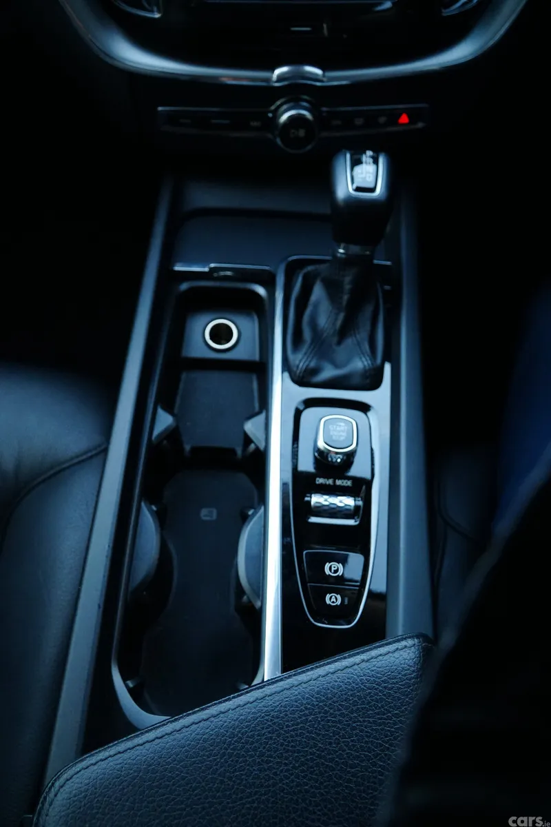 Volvo XC60 Estate, Diesel, 2018, Grey
