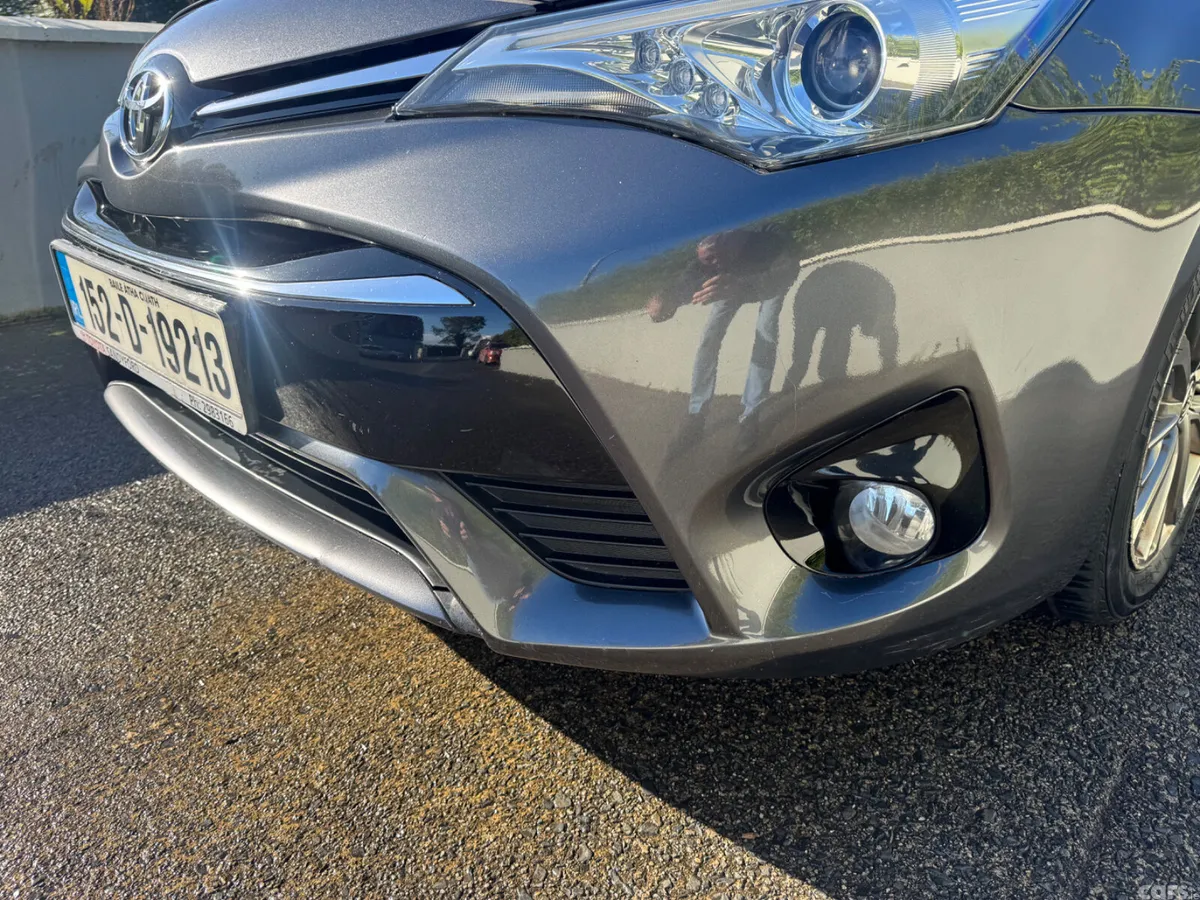 Toyota Avensis Saloon, Diesel, 2015, Grey
