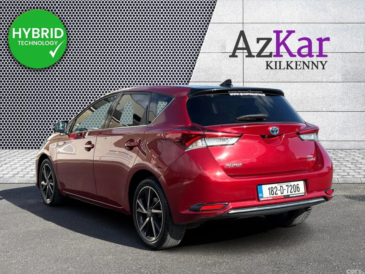 Toyota Auris Hatchback, Petrol Hybrid, 2018, Red