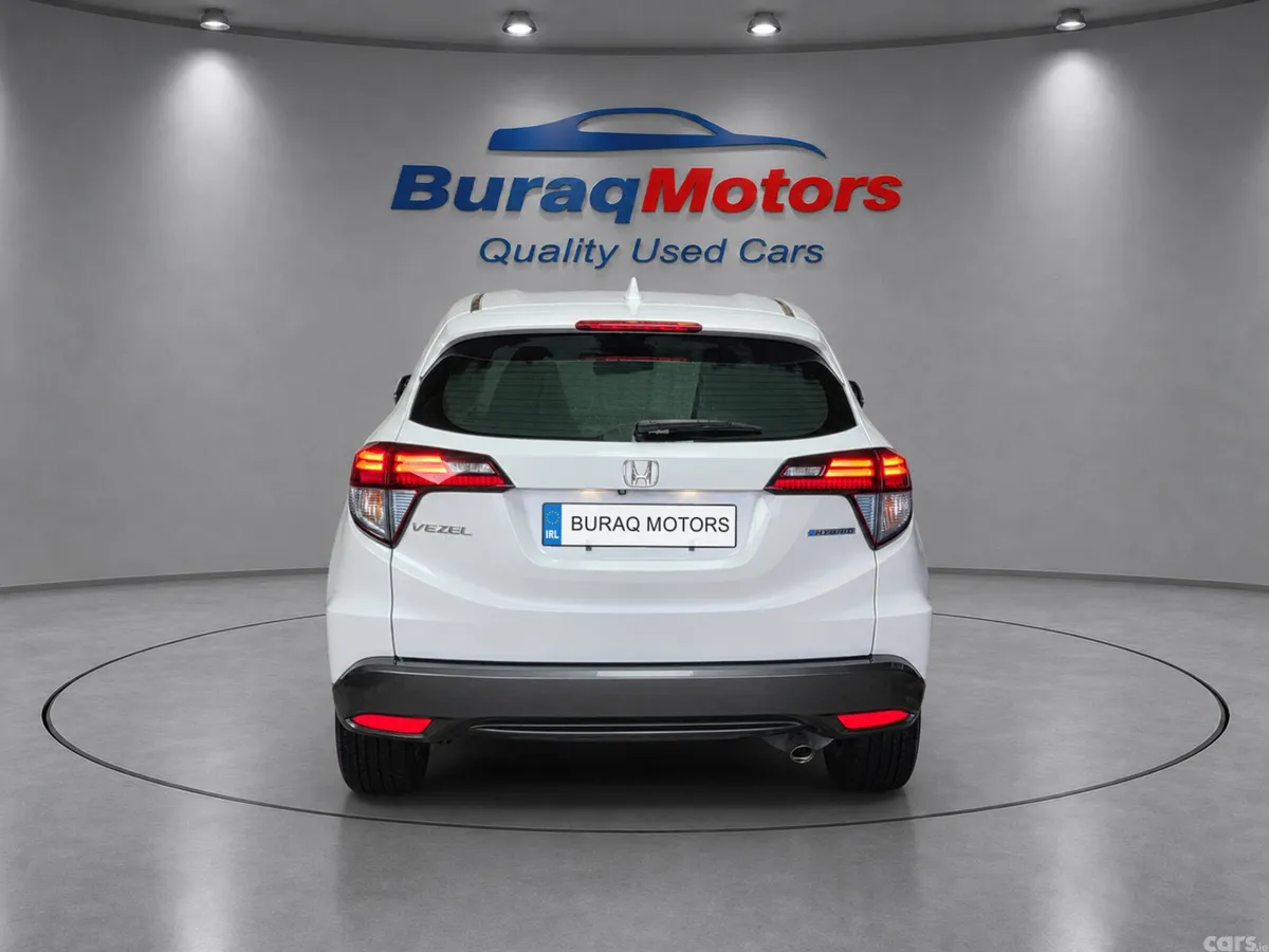 Honda Vezel SUV, Petrol Hybrid, 2017, White