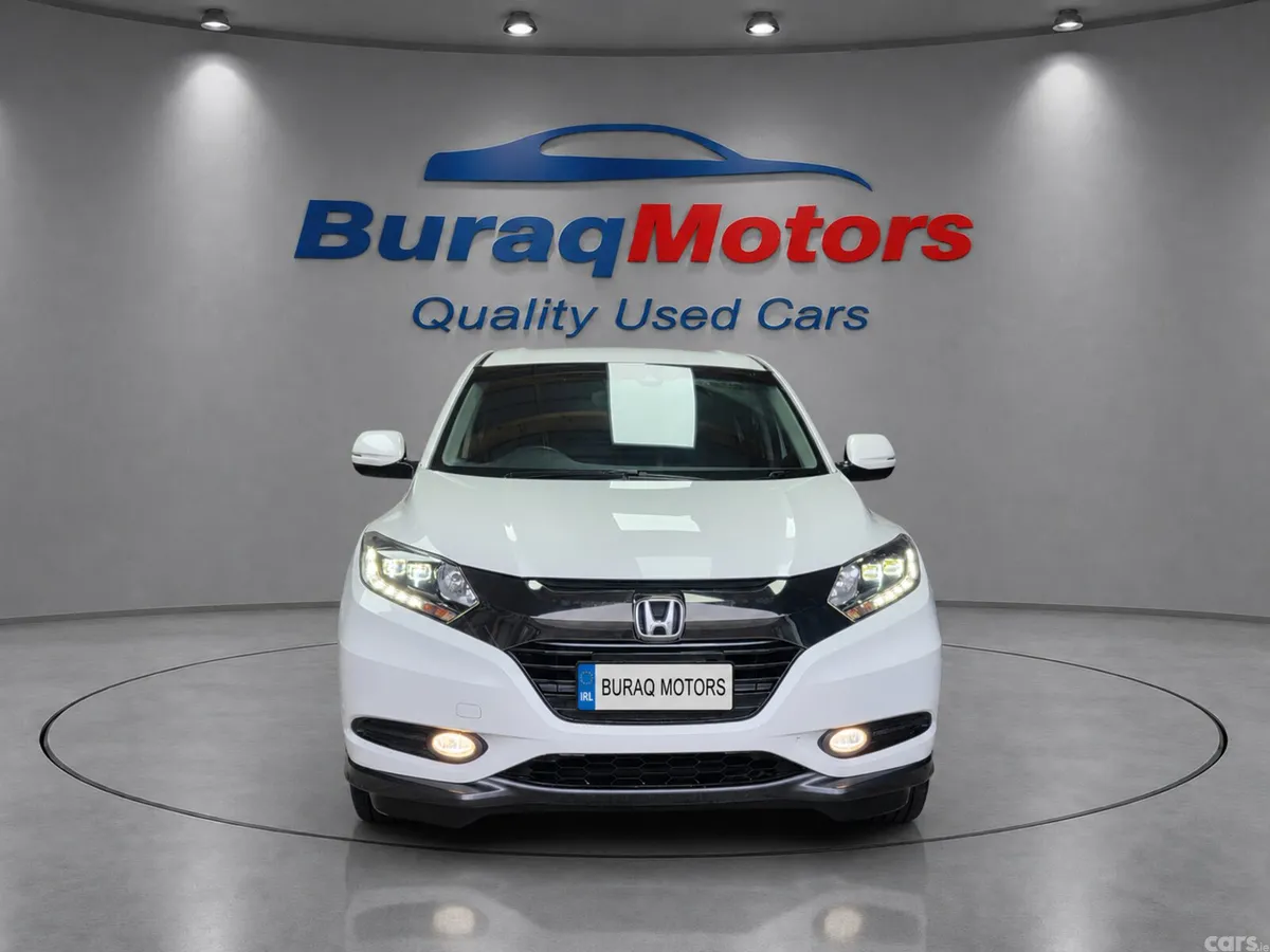 Honda Vezel SUV, Petrol Hybrid, 2017, White