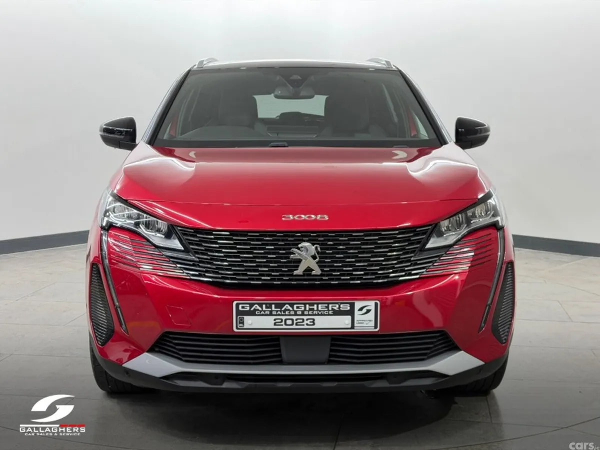 Peugeot 3008 MPV, Diesel, 2023, Red