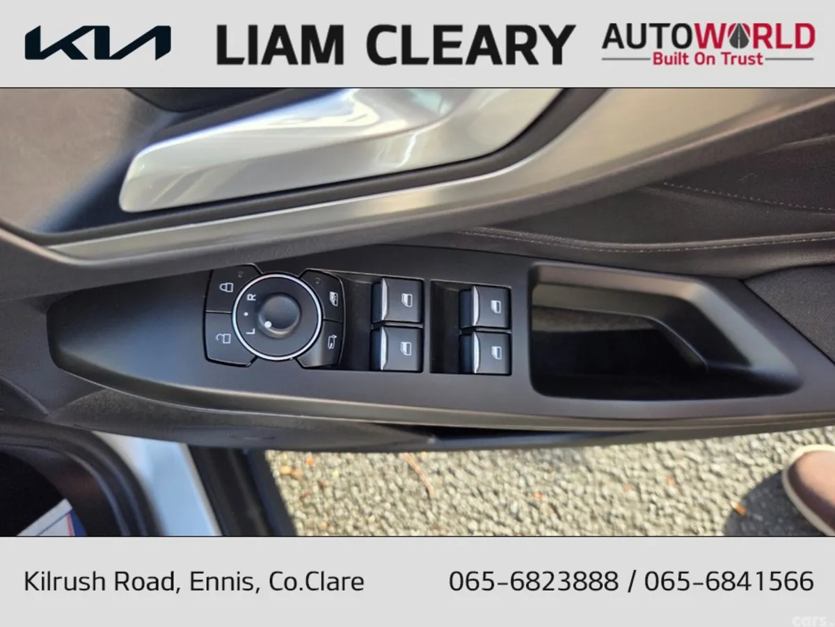 Ford Focus Hatchback, Petrol, 2023, Grey