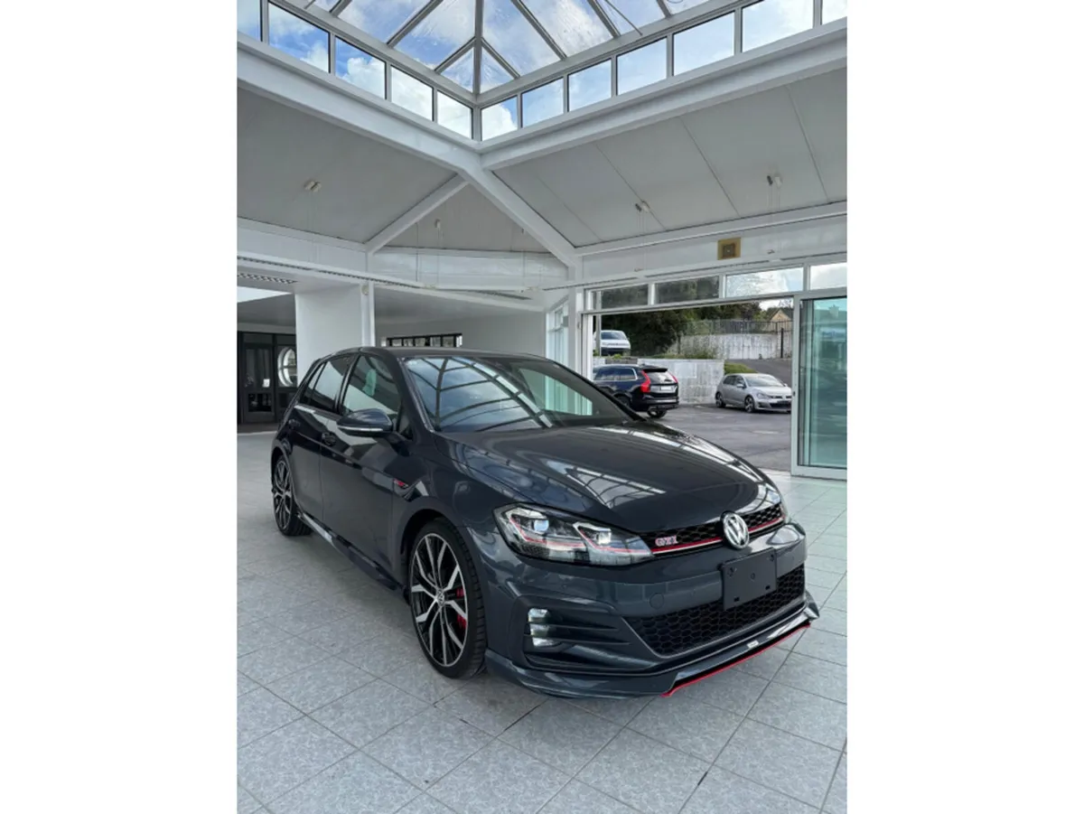 Volkswagen Golf Hatchback, Petrol, 2019, Blue