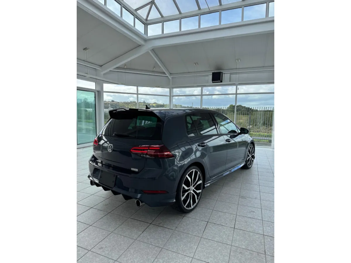 Volkswagen Golf Hatchback, Petrol, 2019, Blue