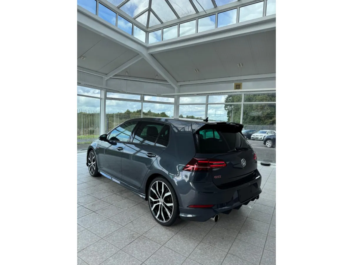 Volkswagen Golf Hatchback, Petrol, 2019, Blue