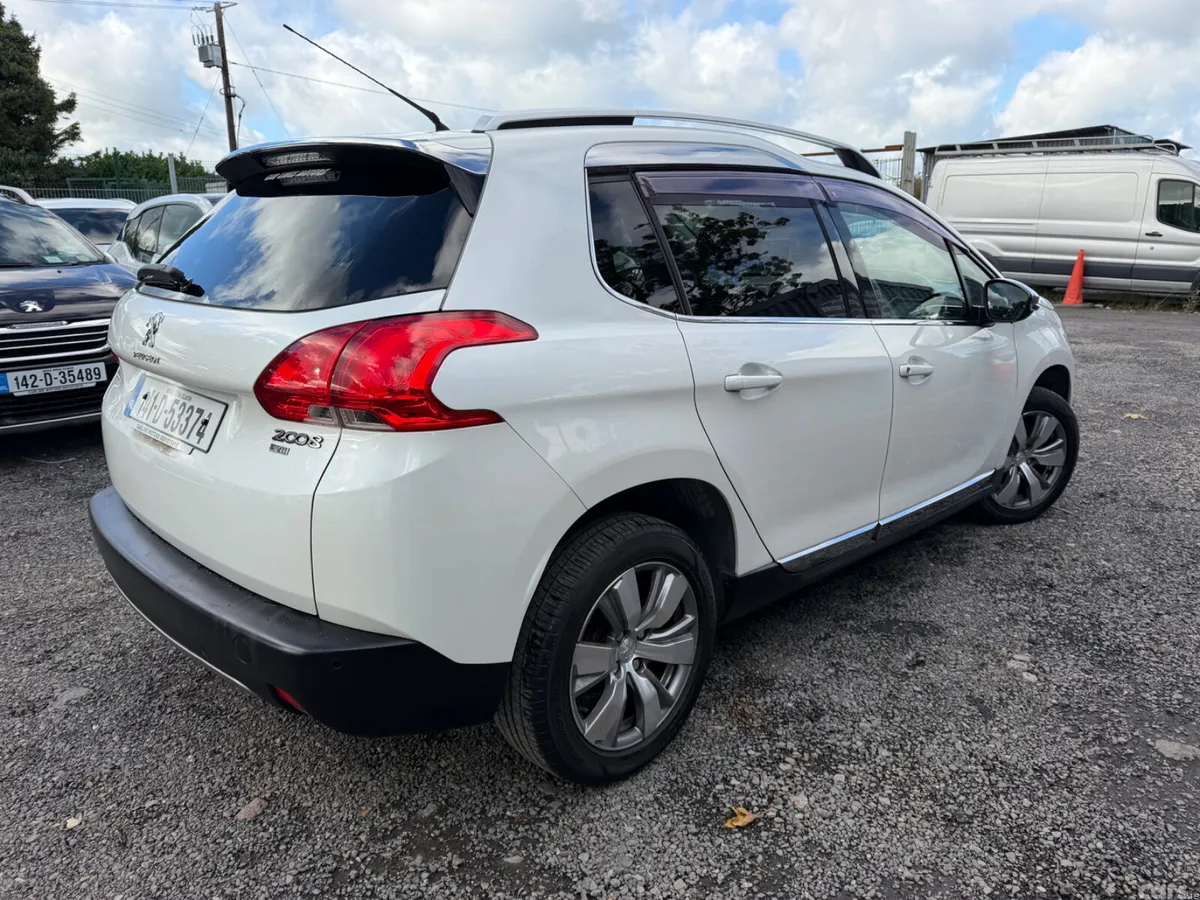Peugeot 2008 Estate, Petrol, 2014, White