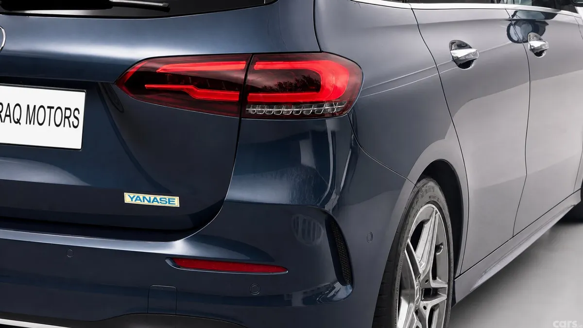 Mercedes-Benz B-Class Hatchback, Diesel, 2020, Blue