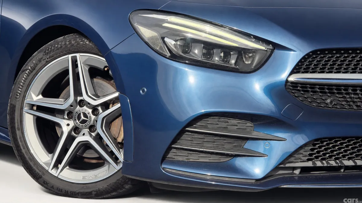Mercedes-Benz B-Class Hatchback, Diesel, 2020, Blue