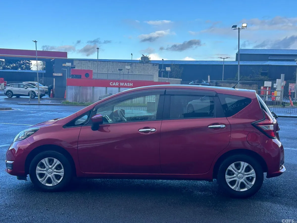 Nissan Note MPV, Petrol, 2017, Red