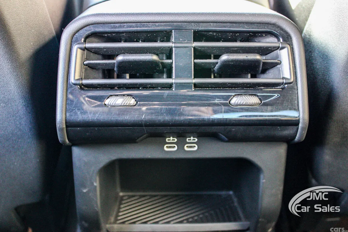 BMW 5-Series Saloon, Petrol Plug-in Hybrid, 2025, Blue