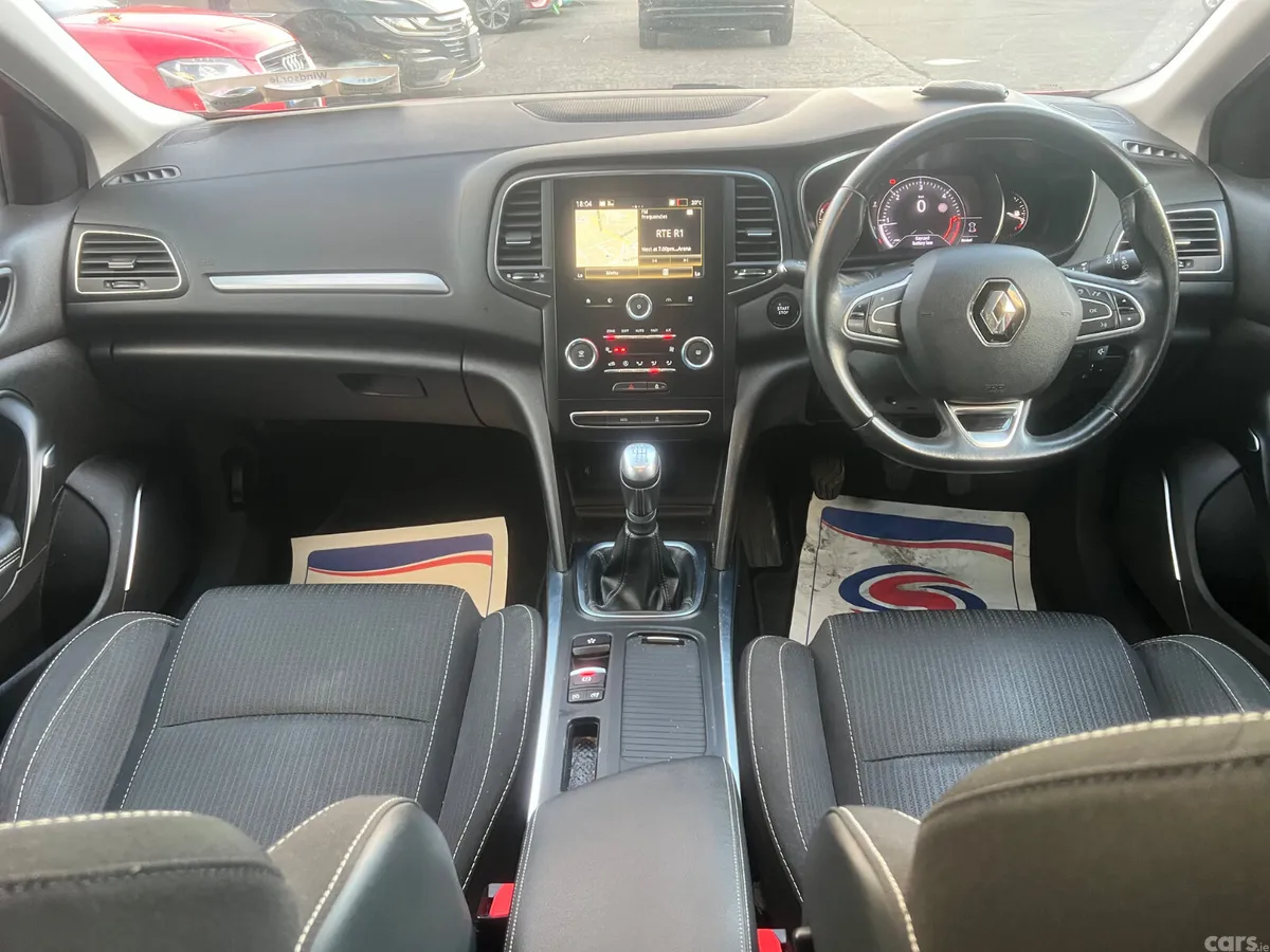 Renault Megane Estate, Diesel, 2019, Red