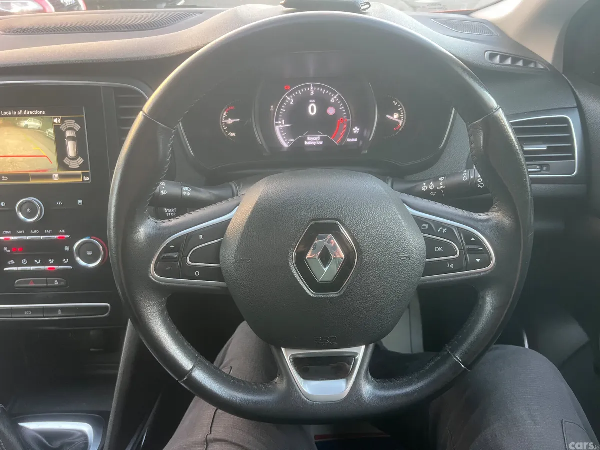 Renault Megane Estate, Diesel, 2019, Red