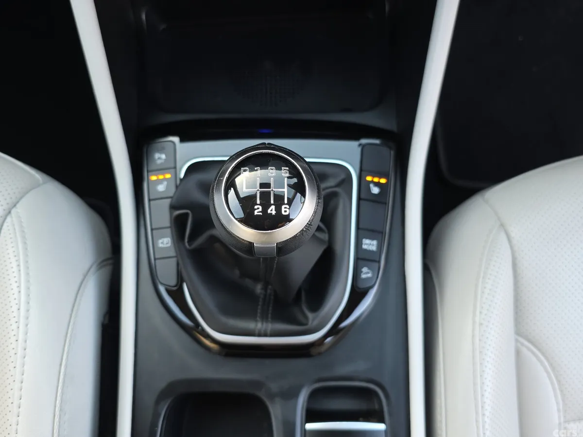 Hyundai Tucson SUV, Diesel, 2022, Black