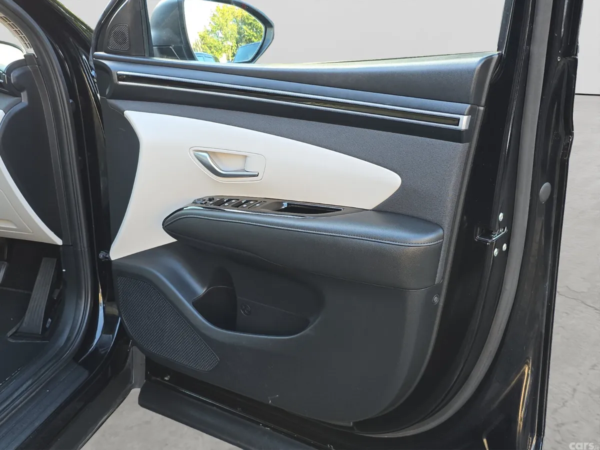 Hyundai Tucson SUV, Diesel, 2022, Black
