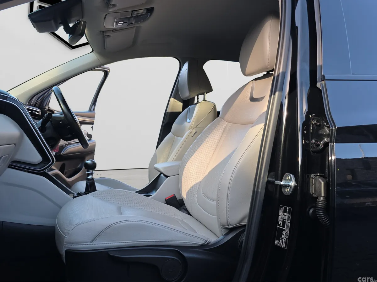 Hyundai Tucson SUV, Diesel, 2022, Black