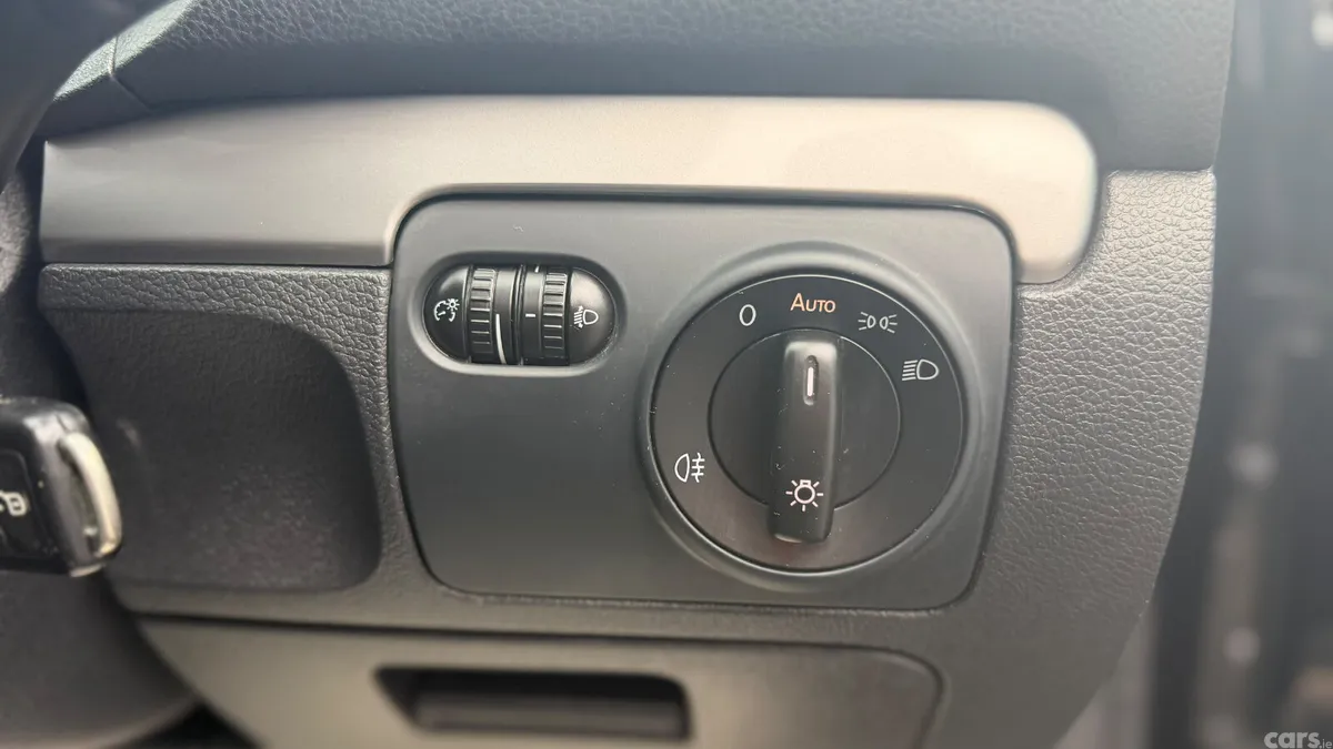 Volkswagen Golf Hatchback, Petrol, 2012, Black