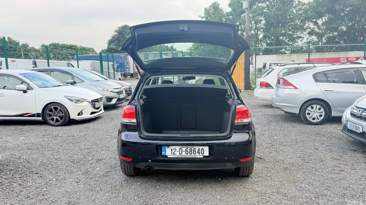 Volkswagen Golf Hatchback, Petrol, 2012, Black