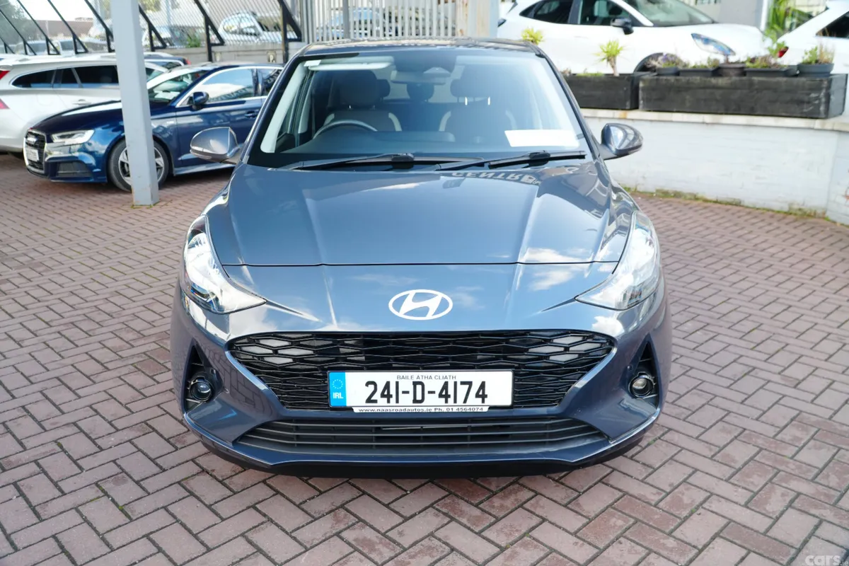 Hyundai i10 Hatchback, Petrol, 2024, Grey
