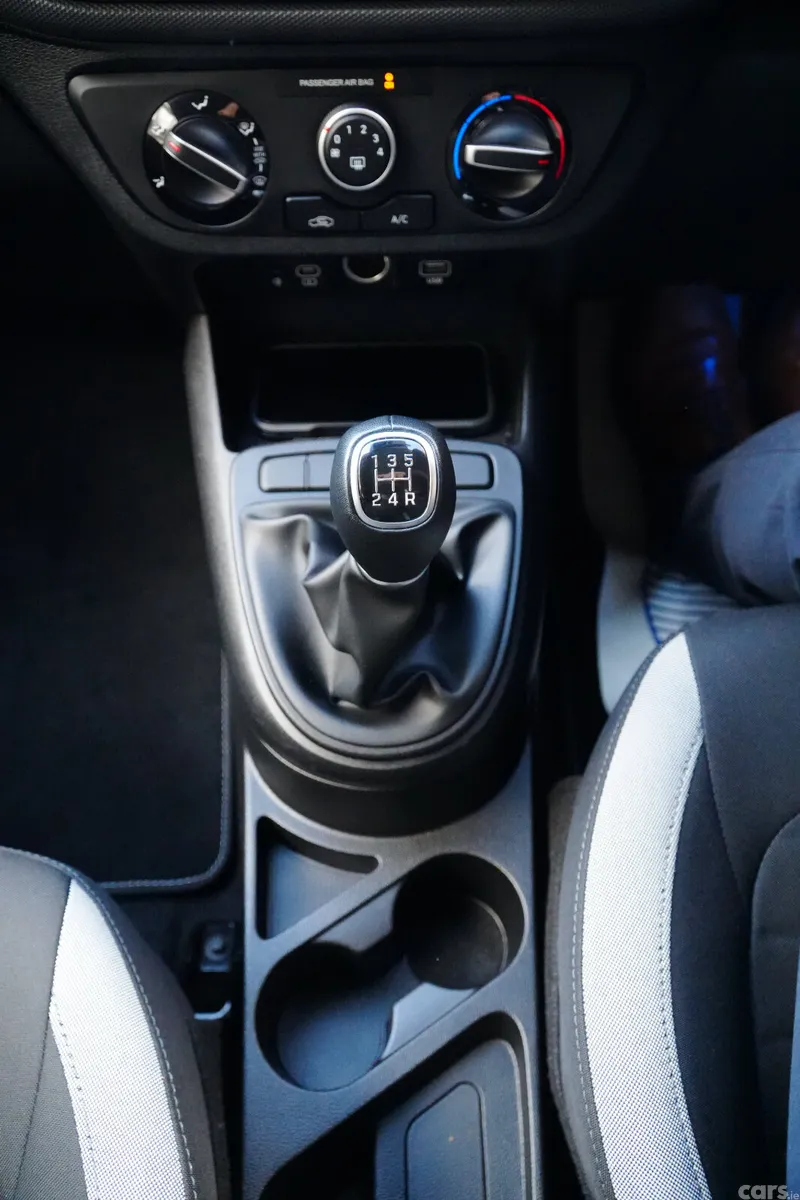 Hyundai i10 Hatchback, Petrol, 2024, Grey