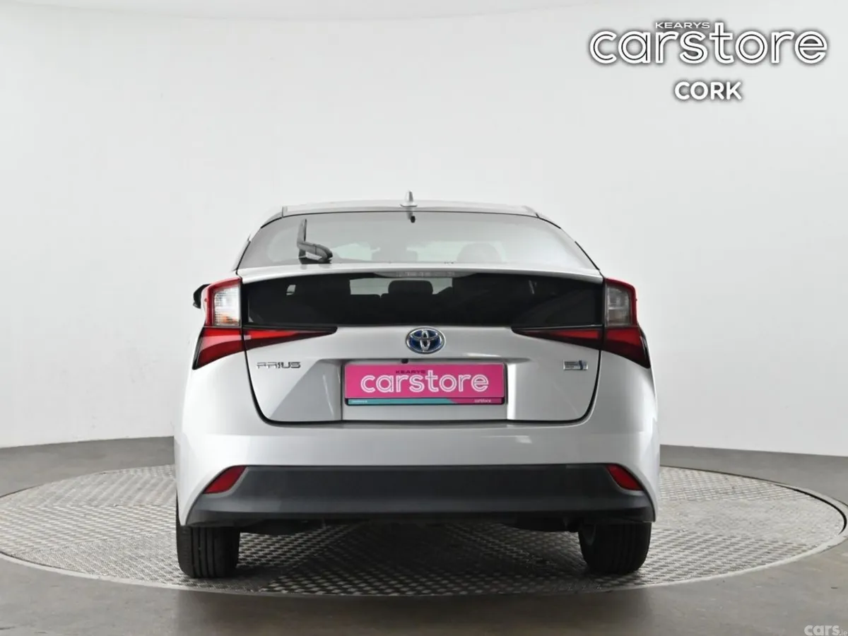 Toyota Prius Hatchback, Petrol Hybrid, 2019, Silver