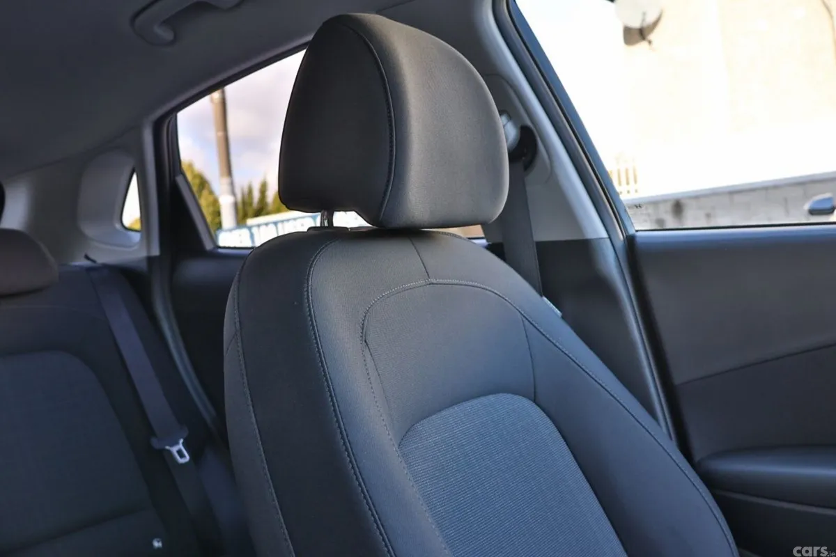 Hyundai KONA MPV, Petrol Hybrid, 2022, Grey