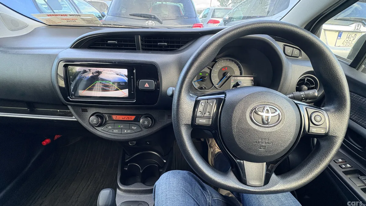 Toyota Vitz Hatchback, Petrol Hybrid, 2017, White