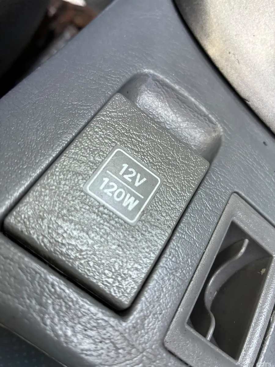 Toyota RAV4 2002 Nice Jeep, Newbridge