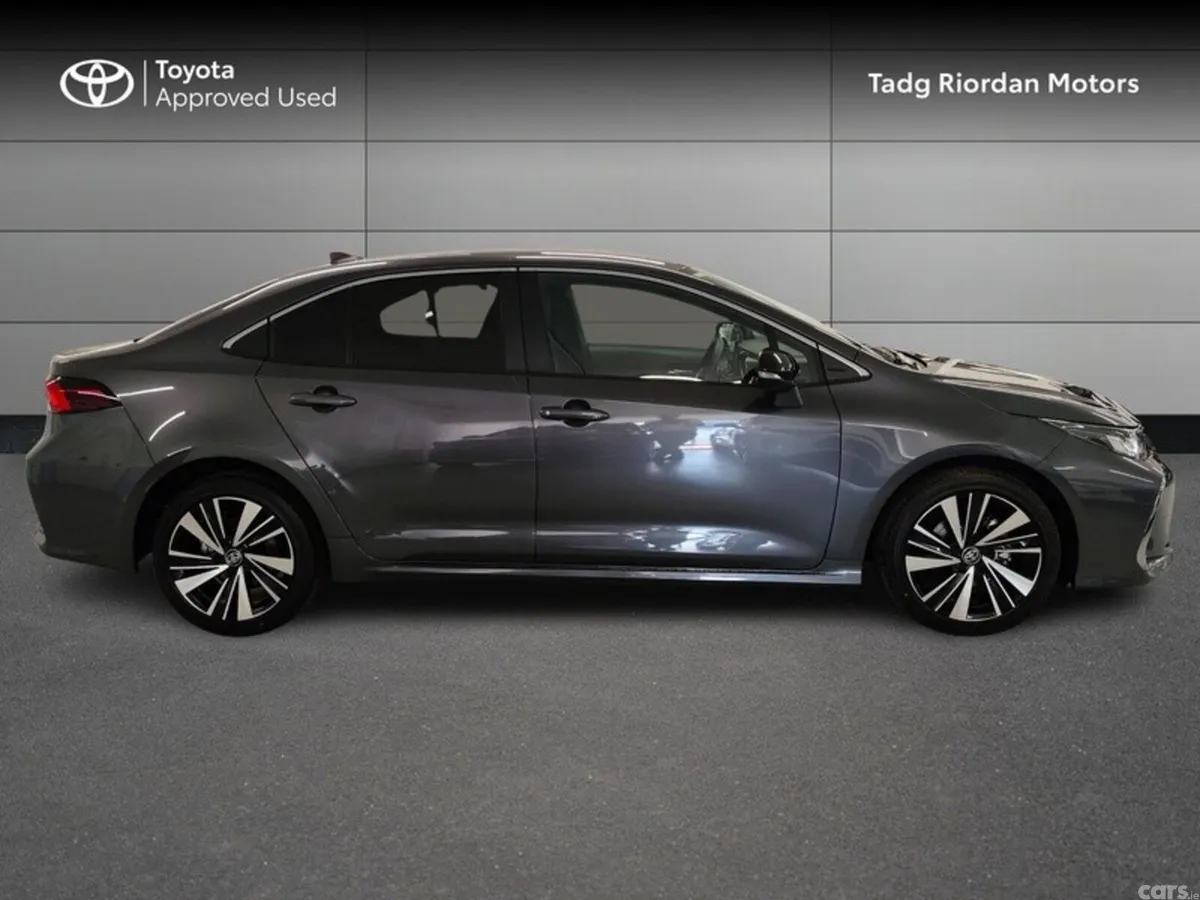 Toyota Corolla Saloon, Petrol Hybrid, 2026, Grey