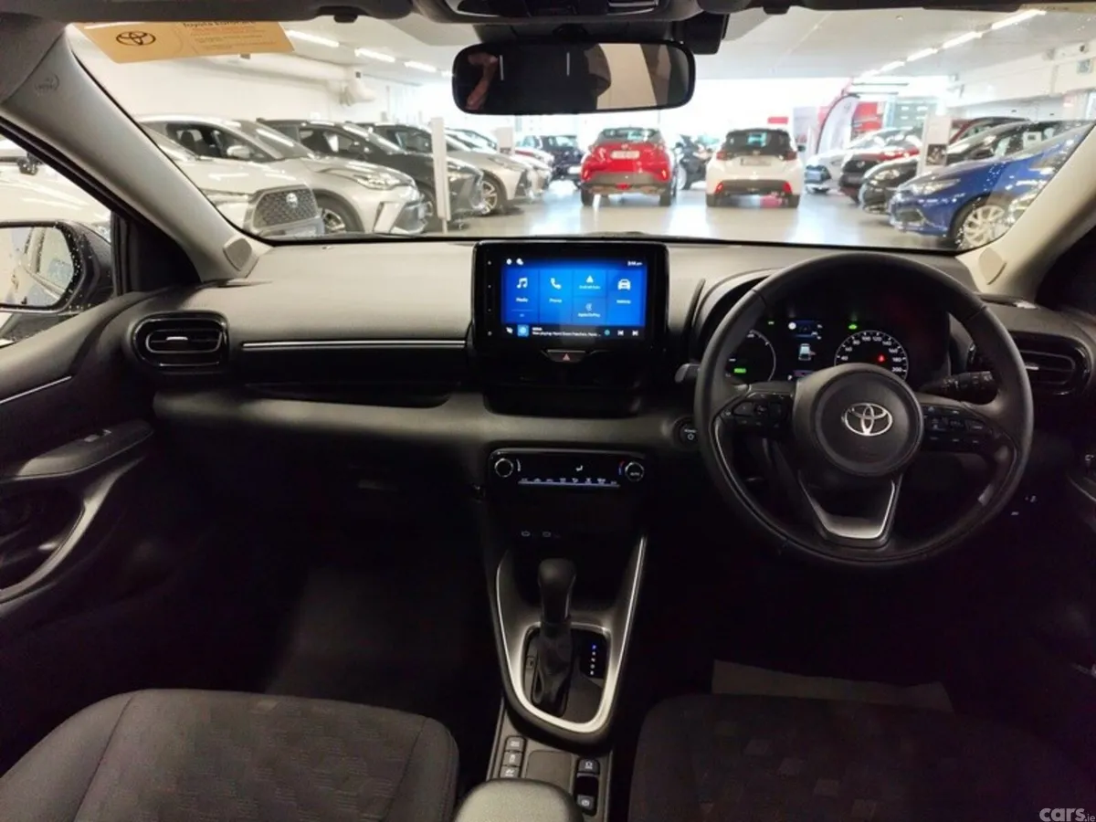 Toyota Yaris Hatchback, Petrol Hybrid, 2026, Grey