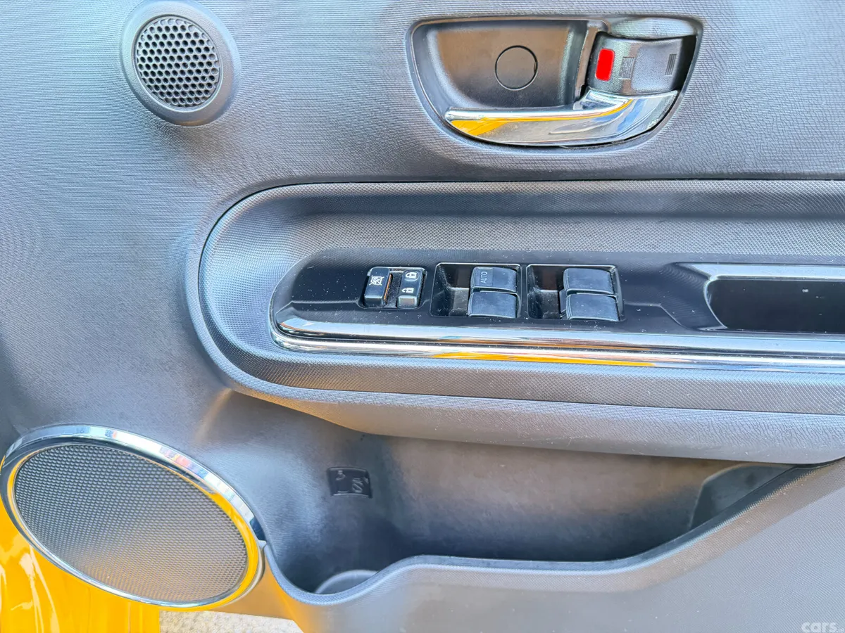 Toyota Aqua Hatchback, Petrol Hybrid, 2016, Yellow