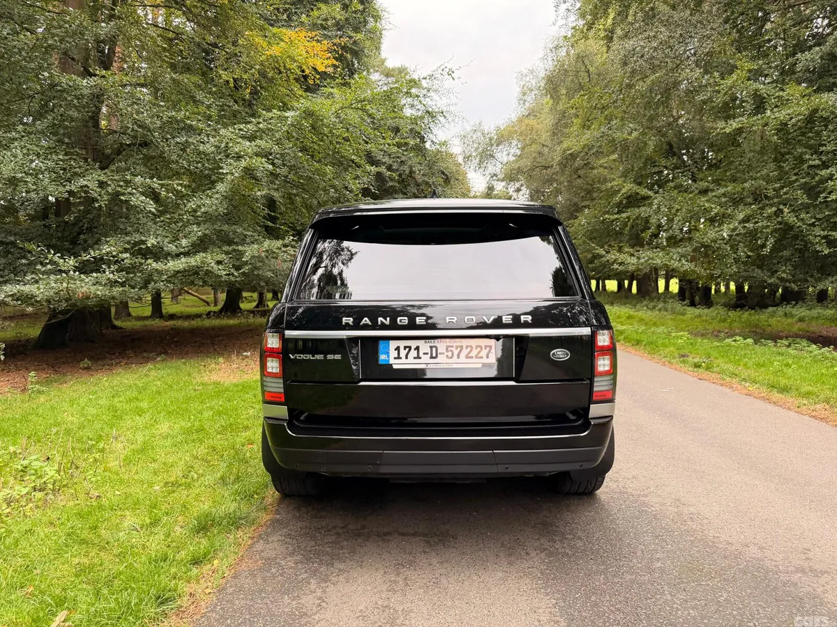 Land Rover Range Rover SUV, Diesel, 2017, Black