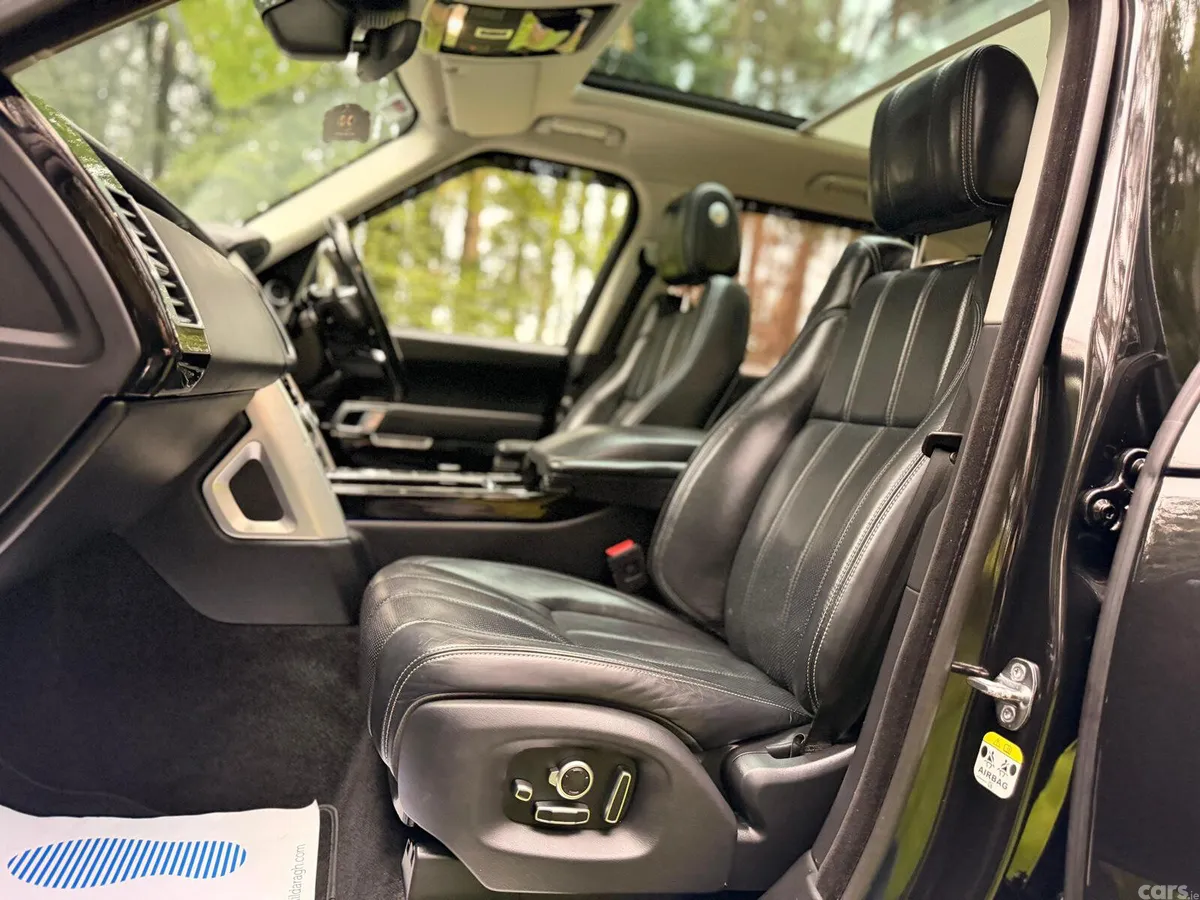 Land Rover Range Rover SUV, Diesel, 2017, Black