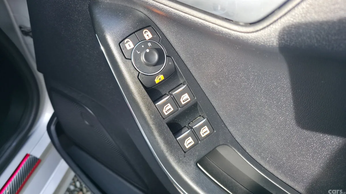 Ford Fiesta Hatchback, Petrol, 2021, Silver