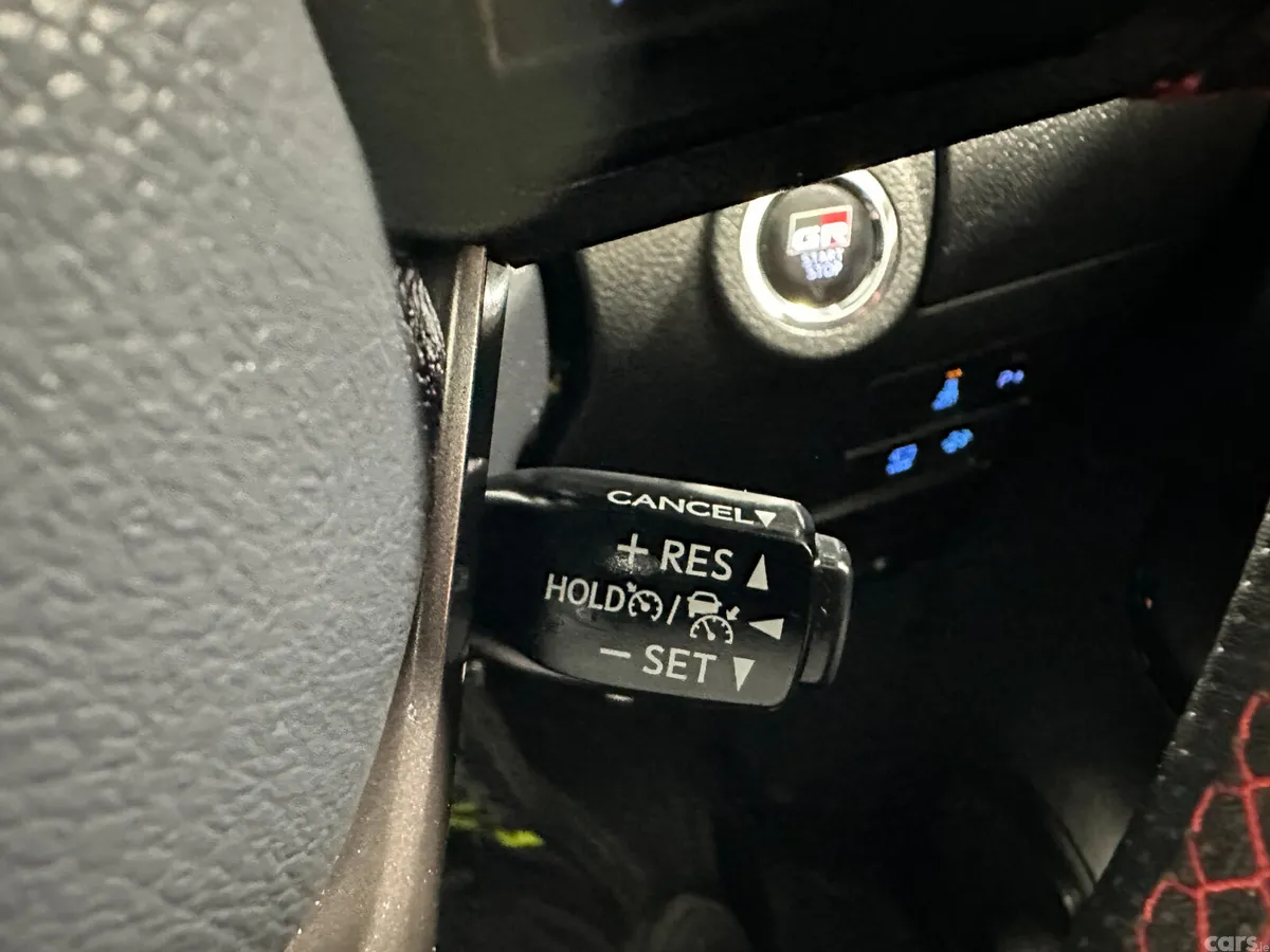 Toyota Hilux Pick Up, Diesel, 2024, Black