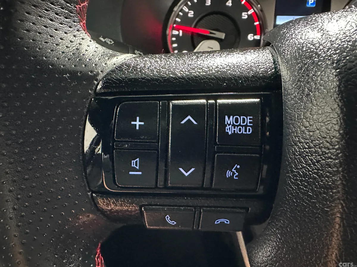 Toyota Hilux Pick Up, Diesel, 2024, Black